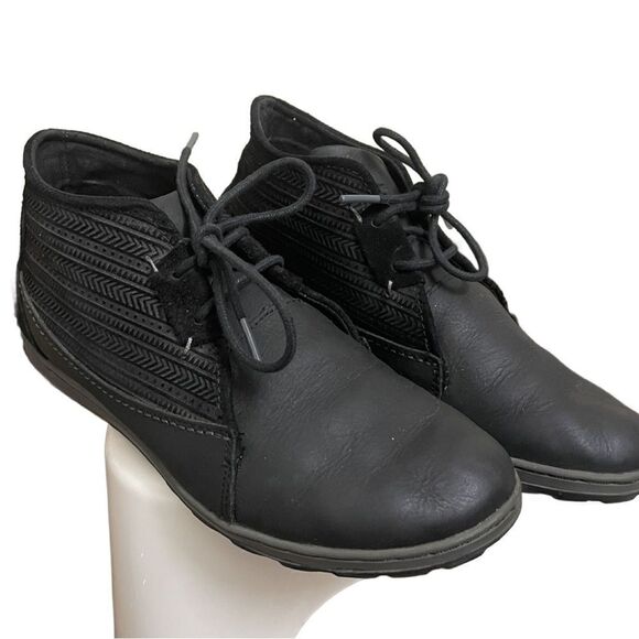 Merrell Black Ashland Chukka Ankle Boots w/Embossed Artesian Designs (Size: 7.5) - Picture 11 of 13